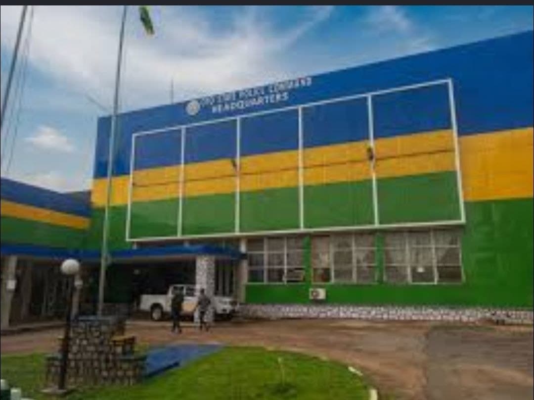 Oyo police nab 10 suspected human parts dealers, recover heart, skull, charms